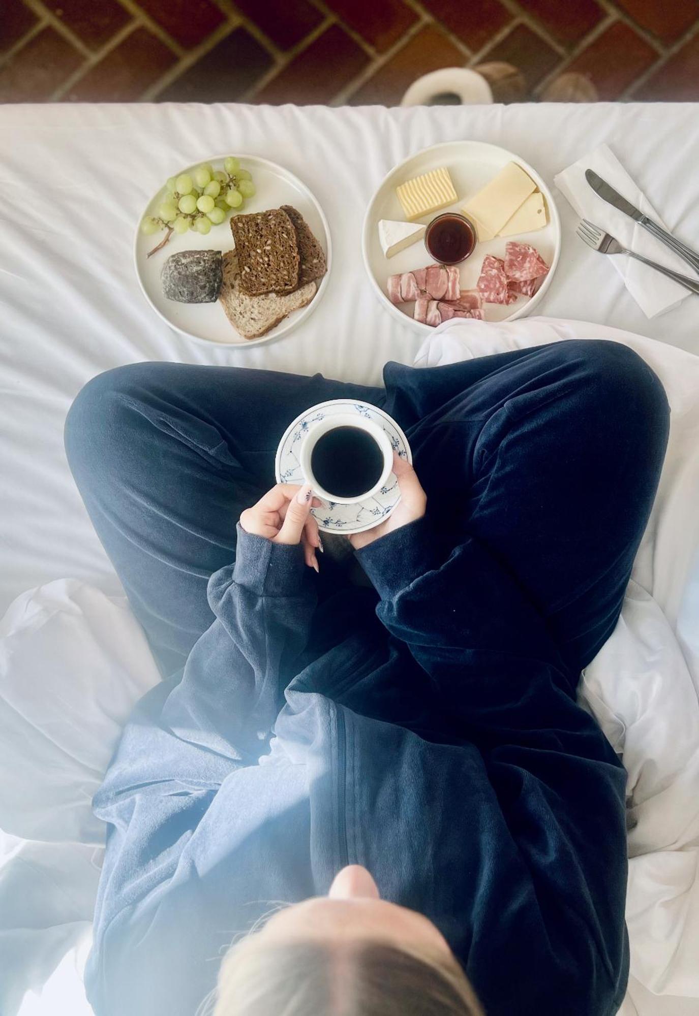Fladbro Kro 란데르스 외부 사진